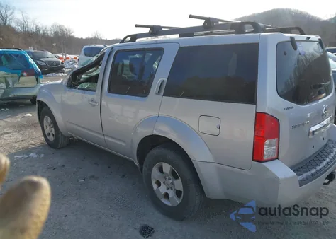 2010 Nissan Pathfinder S Fe+ z USA, uszkodzony, nr VIN 5N1AR1NN1AC625992